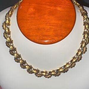 Vintage Rare Napier Gold Leaf Choker Necklace